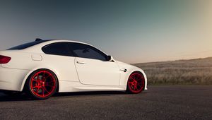 Preview wallpaper bmw, e92, m3, white, side view