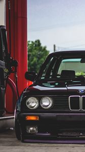 Preview wallpaper bmw, filling station, front bumper