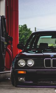 Preview wallpaper bmw, filling station, front bumper