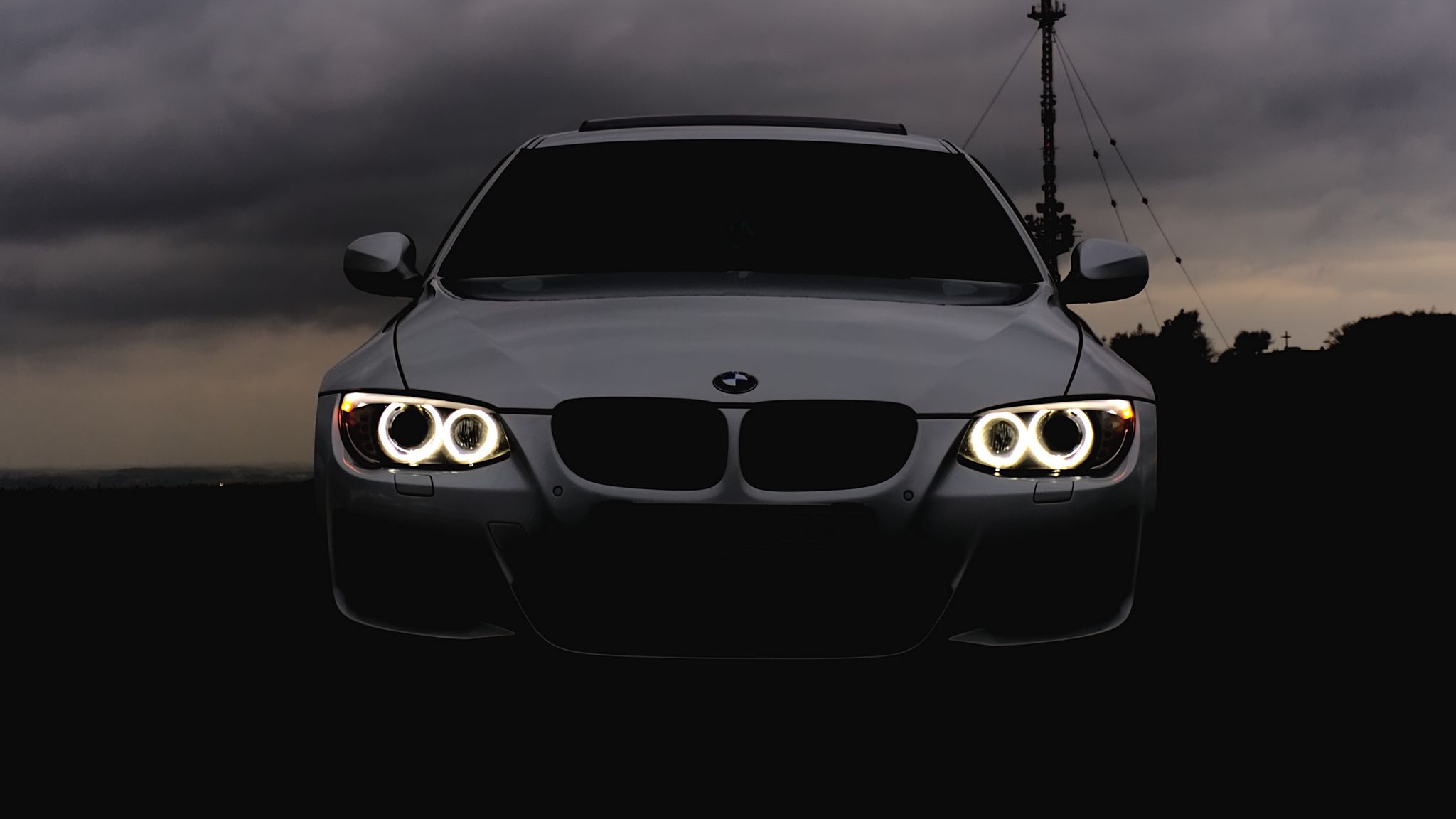 Download wallpaper 2048x1152 bmw, headlights, car, cloudy, overcast  ultrawide monitor hd background