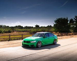 Preview wallpaper bmw, m3, f80, green, side view