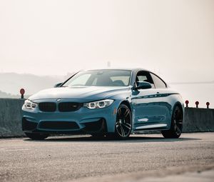 Preview wallpaper bmw m4, bmw, car, blue, coupe, side view