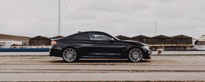 Preview wallpaper bmw m4, bmw, car, sportscar, side view, black