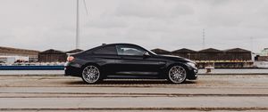 Preview wallpaper bmw m4, bmw, car, sportscar, side view, black