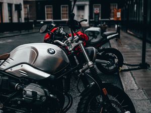 Preview wallpaper bmw, motorcycle, bike, gray, side view, parking