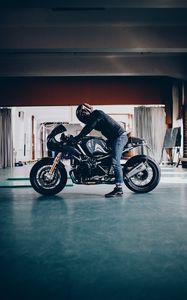 Preview wallpaper bmw, motorcycle, motorcyclist, bike, side view