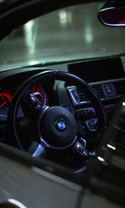 Preview wallpaper bmw, steering wheel, speedometer, interior