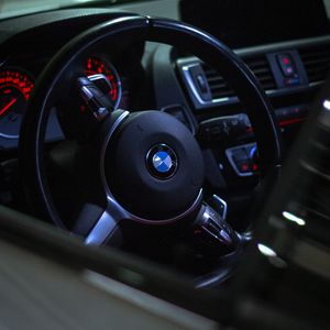 Preview wallpaper bmw, steering wheel, speedometer, interior