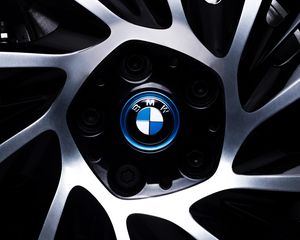 Preview wallpaper bmw, wheel, drive, car