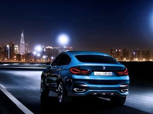 Preview wallpaper bmw x4, bmw, rear view, blue, city, night