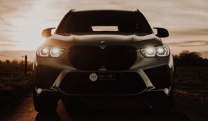 Preview wallpaper bmw x5, bmw, car, suv, gray, front view