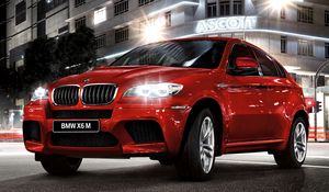 Preview wallpaper bmw x6, bmw, red, side view