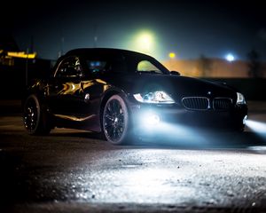 Preview wallpaper bmw z4, bmw, car, black, headlight, light