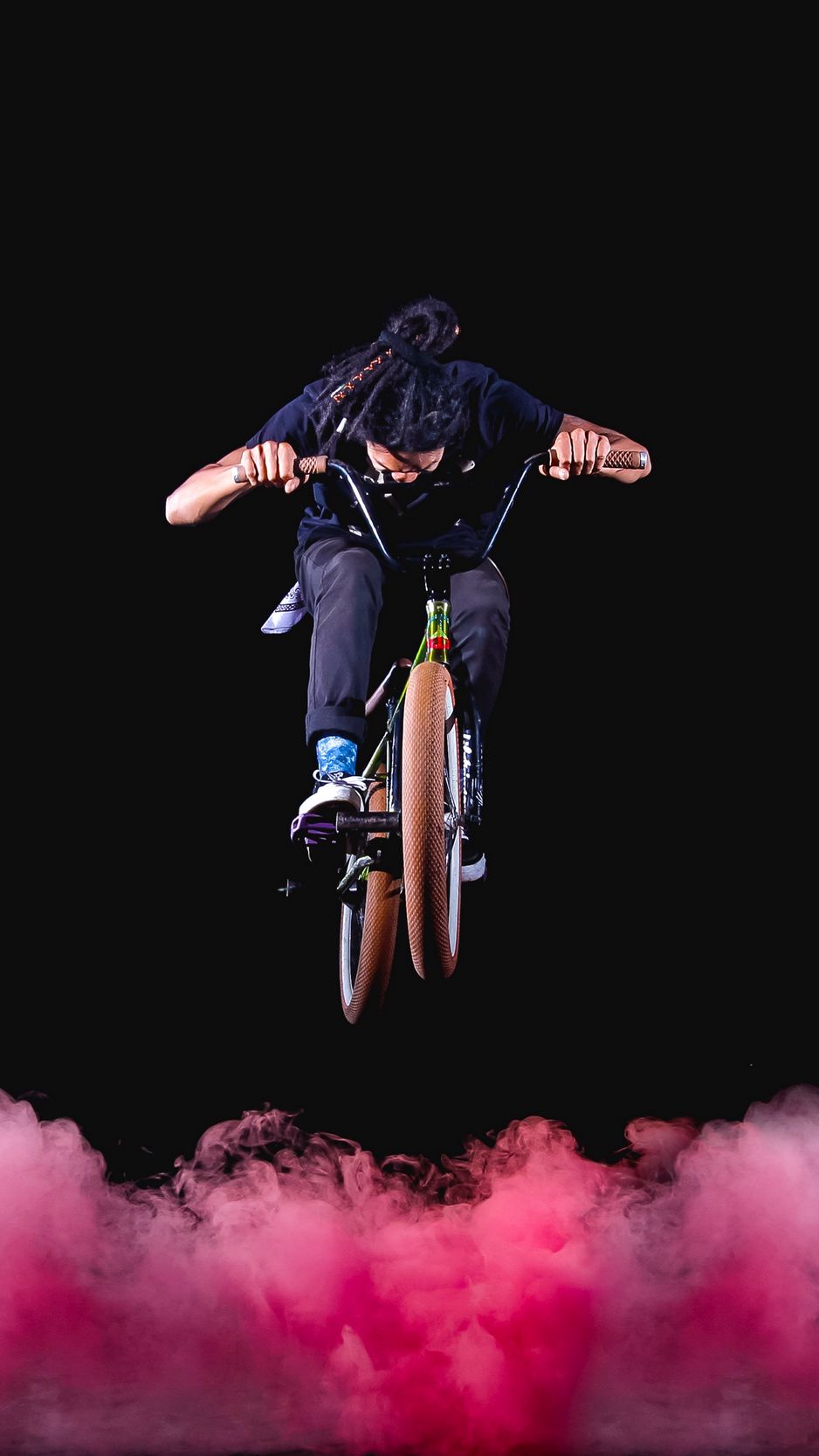 Download wallpaper 938x1668 bmx bike cyclist jump stunt extreme iphone  876s6 for parallax hd background