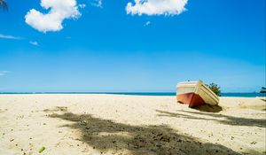 Preview wallpaper boat, beach, sand, sea, summer, landscape