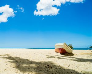 Preview wallpaper boat, beach, sand, sea, summer, landscape