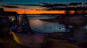 Preview wallpaper boat, christmas tree, river, new year, christmas