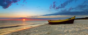 Preview wallpaper boat, coast, sand, evening, decline