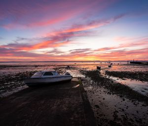 Preview wallpaper boat, coast, sea, sunrise