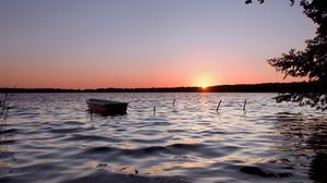 Preview wallpaper boat, decline, lonely, lake