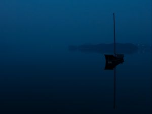 Preview wallpaper boat, fog, dusk, gloom, dark
