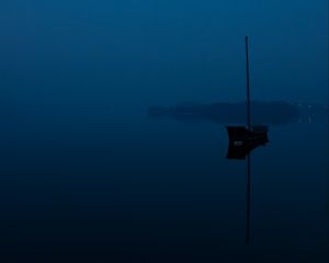 Preview wallpaper boat, fog, dusk, gloom, dark