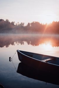 Preview wallpaper boat, fog, rays, water