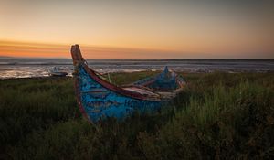 Preview wallpaper boat, grass, shore, sea