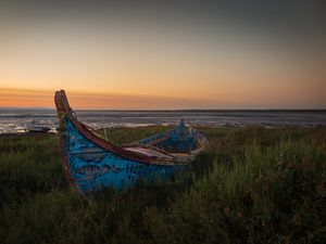 Preview wallpaper boat, grass, shore, sea