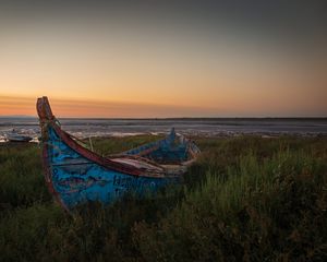 Preview wallpaper boat, grass, shore, sea