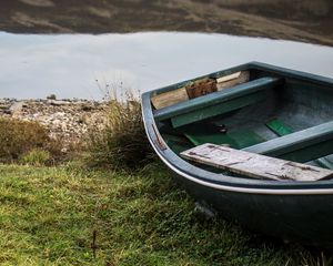 Preview wallpaper boat, lake, hills, trees