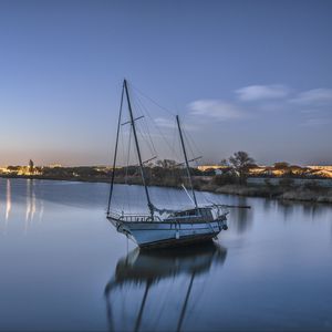 Preview wallpaper boat, lake, reflection, twilight