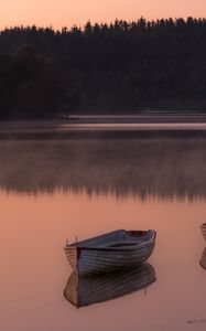 Preview wallpaper boat, lake, reflection, forest, nature