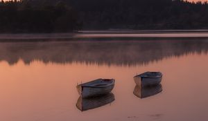 Preview wallpaper boat, lake, reflection, forest, nature