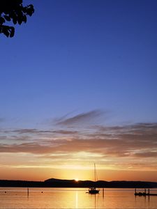 Preview wallpaper boat, lake, sunset, evening, dark