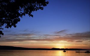 Preview wallpaper boat, lake, sunset, evening, dark