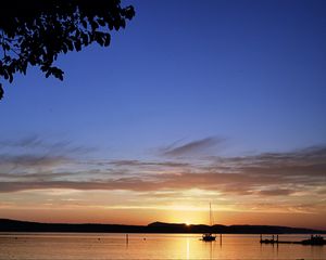 Preview wallpaper boat, lake, sunset, evening, dark