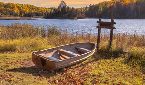 Preview wallpaper boat, lake, trees, autumn