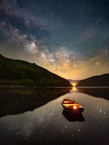 Preview wallpaper boat, lantern, starry sky, reflection