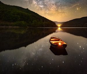 Preview wallpaper boat, lantern, starry sky, reflection