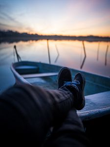 Preview wallpaper boat, legs, rest, lake, dusk