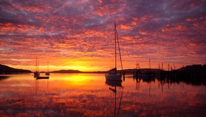 Preview wallpaper boat, mast, bay, sunrise, silence