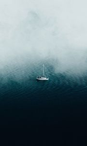 Preview wallpaper boat, ocean, fog, lonely