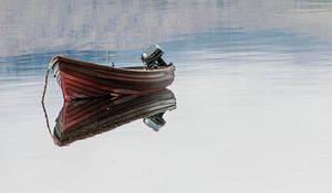 Preview wallpaper boat, reflection, lake, trees