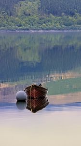 Preview wallpaper boat, reflection, lake, forest