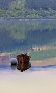 Preview wallpaper boat, reflection, lake, forest