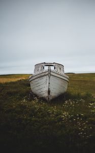 Preview wallpaper boat, ruins, old, grass, wooden