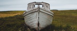 Preview wallpaper boat, ruins, old, grass, wooden