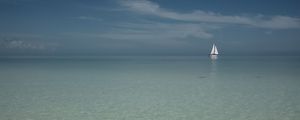 Preview wallpaper boat, sail, sea, ocean, glare