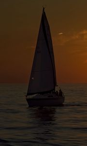 Preview wallpaper boat, sail, sea, twilight, dark